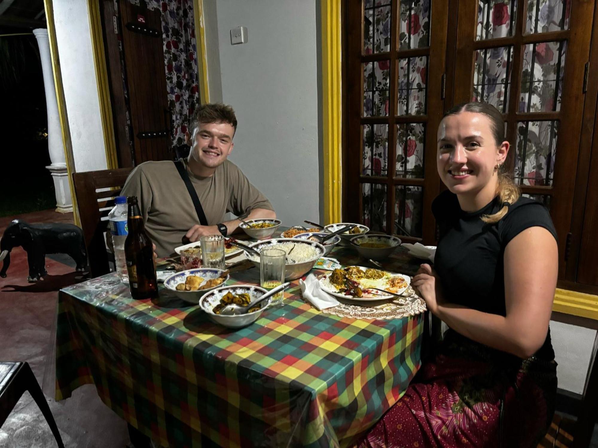 Sanu Home Stay Sigiriya Buitenkant foto